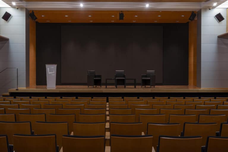 salon de actos 3